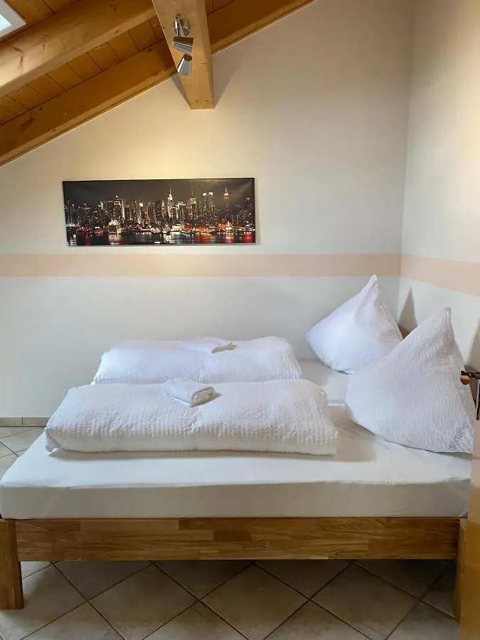 Ferienwohnung Juliane Holzkirchen  Holzkirchen (Miesbach)